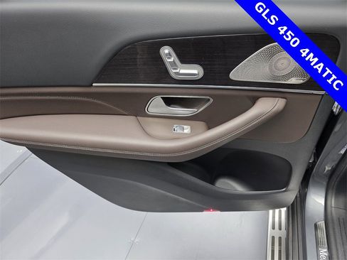 Used 2023 Mercedes-Benz GLS 450 4MATIC image 16