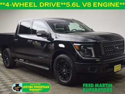 Used 2019 Nissan Titan SL w/ Midnight Edition