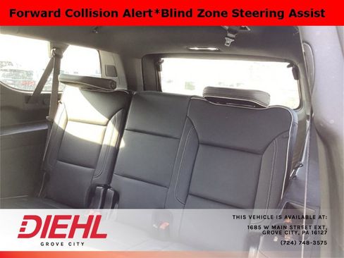 Used 2025 Chevrolet Suburban Premier image 11