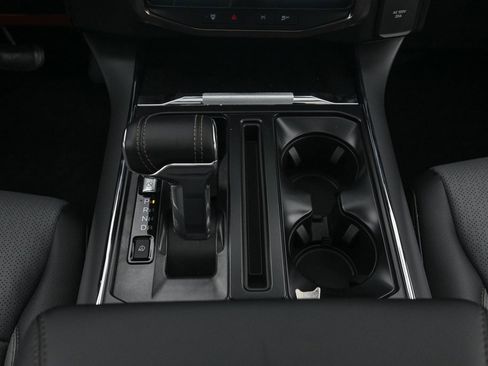 New 2025 Ford F150 Lightning Lariat image 28