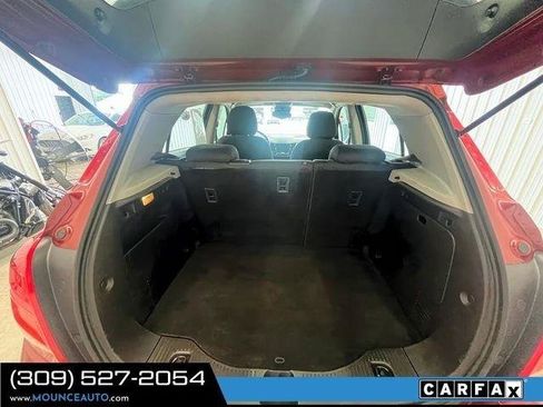Used 2022 Chevrolet Trax LS AWD/4WD image 9