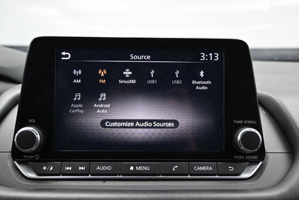 Used 2024 Nissan Rogue S AWD/4WD image 31