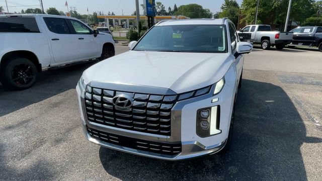 Used 2023 Hyundai Palisade Calligraphy w/ Cargo Package AWD/4WD image 5