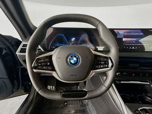 New 2026 BMW i4 eDrive40 w/ Parking Assistance Package RWD image 11
