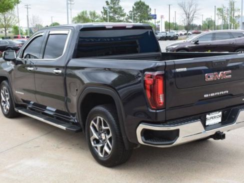 Used 2023 GMC Sierra 1500 SLT w/ SLT Premium Package RWD image 2