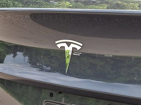 Used 2018 Tesla Model 3 Long Range RWD image 35