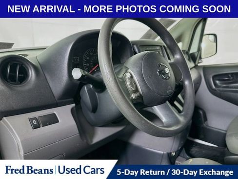 Used 2015 Nissan NV200 S image 11