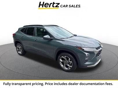 Used 2025 Chevrolet Trax LT