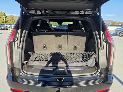 Used 2024 Cadillac Escalade Sport w/ LPO, ONYX Package AWD/4WD image 15