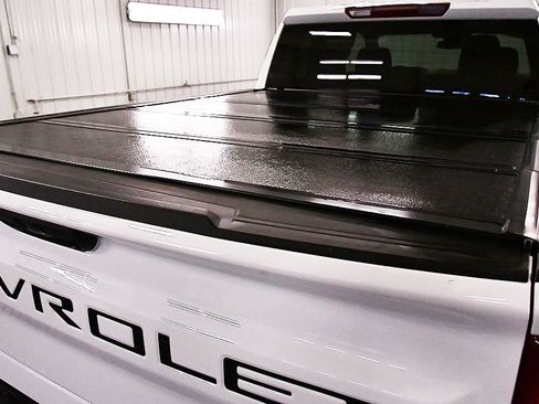 Used 2024 Chevrolet Silverado 1500 RST w/ Z71 Off-Road Package AWD/4WD image 14