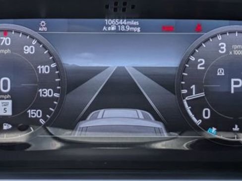 Used 2021 Land Rover Defender 110 S image 11