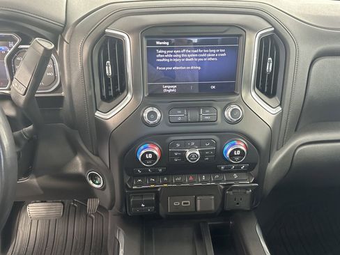 Used 2019 GMC Sierra 1500 AT4 w/ AT4 Premium Package image 24