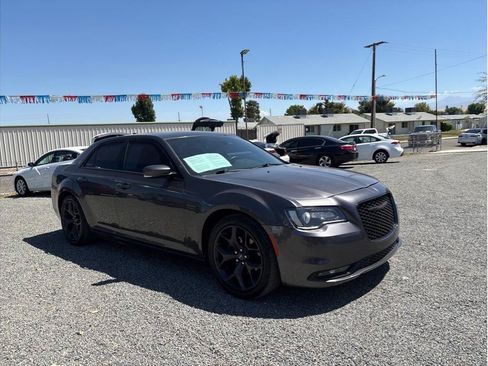 Used 2021 Chrysler 300 S RWD image 3