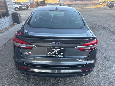 Used 2020 Ford Fusion Titanium image 4