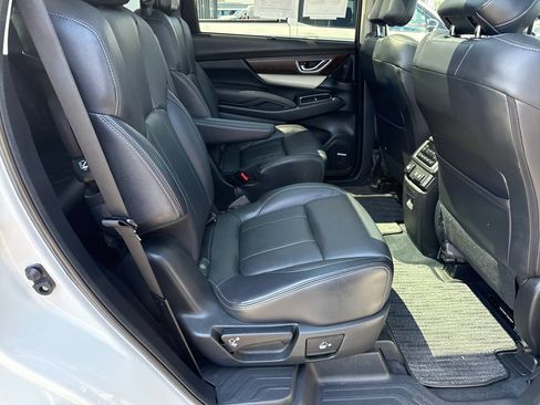Used 2021 Subaru Ascent Touring AWD/4WD image 20