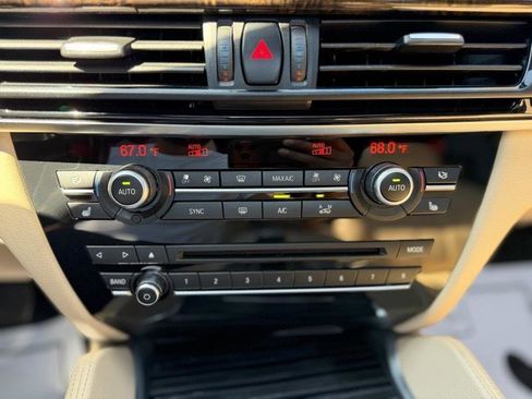 Used 2017 BMW X6 xDrive35i AWD/4WD image 43