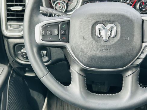 Used 2022 RAM 1500 Big Horn AWD/4WD image 14