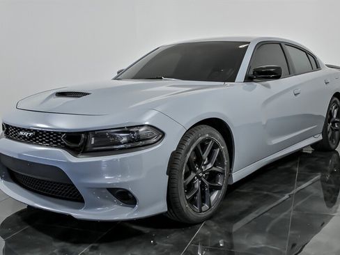 Used 2022 Dodge Charger R/T RWD image 5