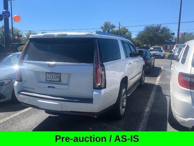 Used 2016 Cadillac Escalade ESV Luxury RWD image 5