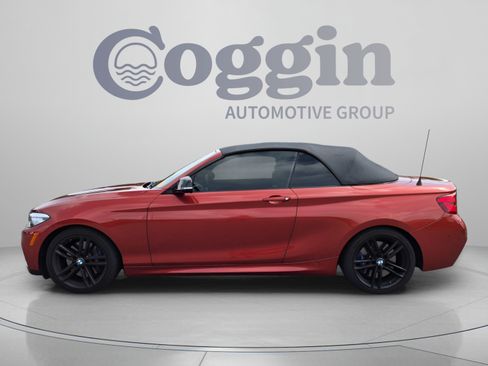 Used 2018 BMW M240i Convertible RWD image 3