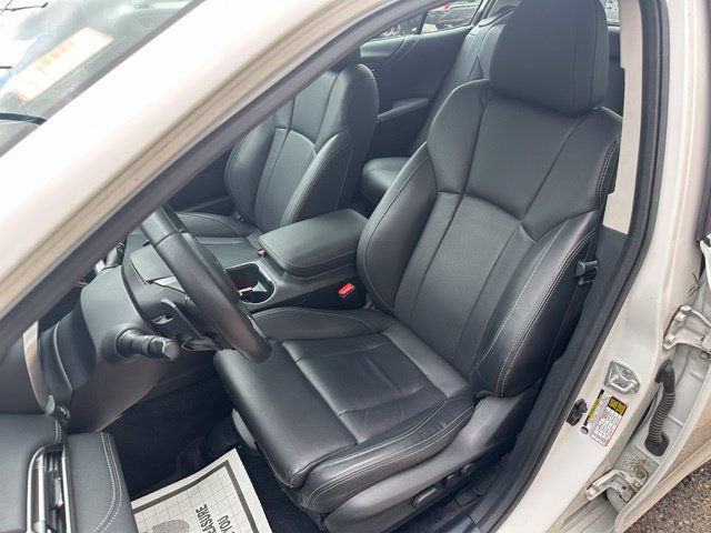 Used 2022 Subaru Legacy Limited AWD/4WD image 9