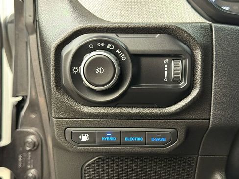 Used 2025 Jeep Wrangler Unlimited Sport S 4xe AWD/4WD image 30