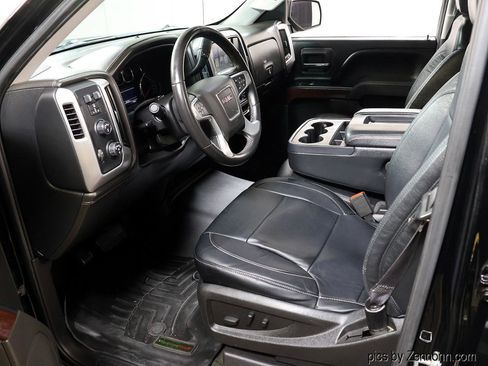 Used 2017 GMC Sierra 1500 SLE w/ SLE Value Package image 11