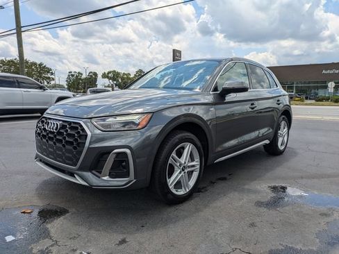 Used 2022 Audi Q5 e Premium AWD/4WD image 9