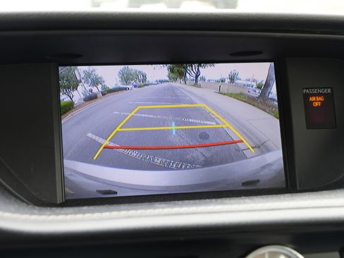 Used 2015 Lexus ES 350 w/ Luxury Package FWD image 21