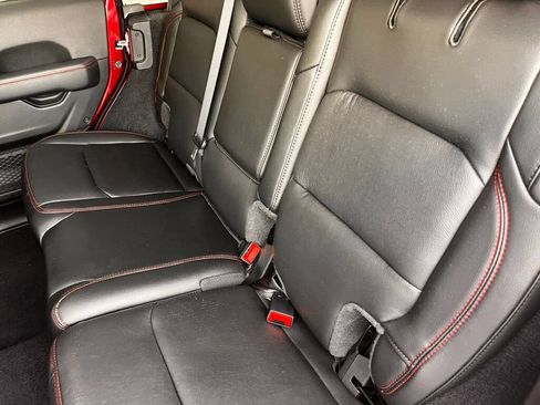 Used 2021 Jeep Wrangler Unlimited Rubicon AWD/4WD image 25