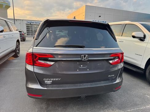 Used 2024 Honda Odyssey Elite image 7