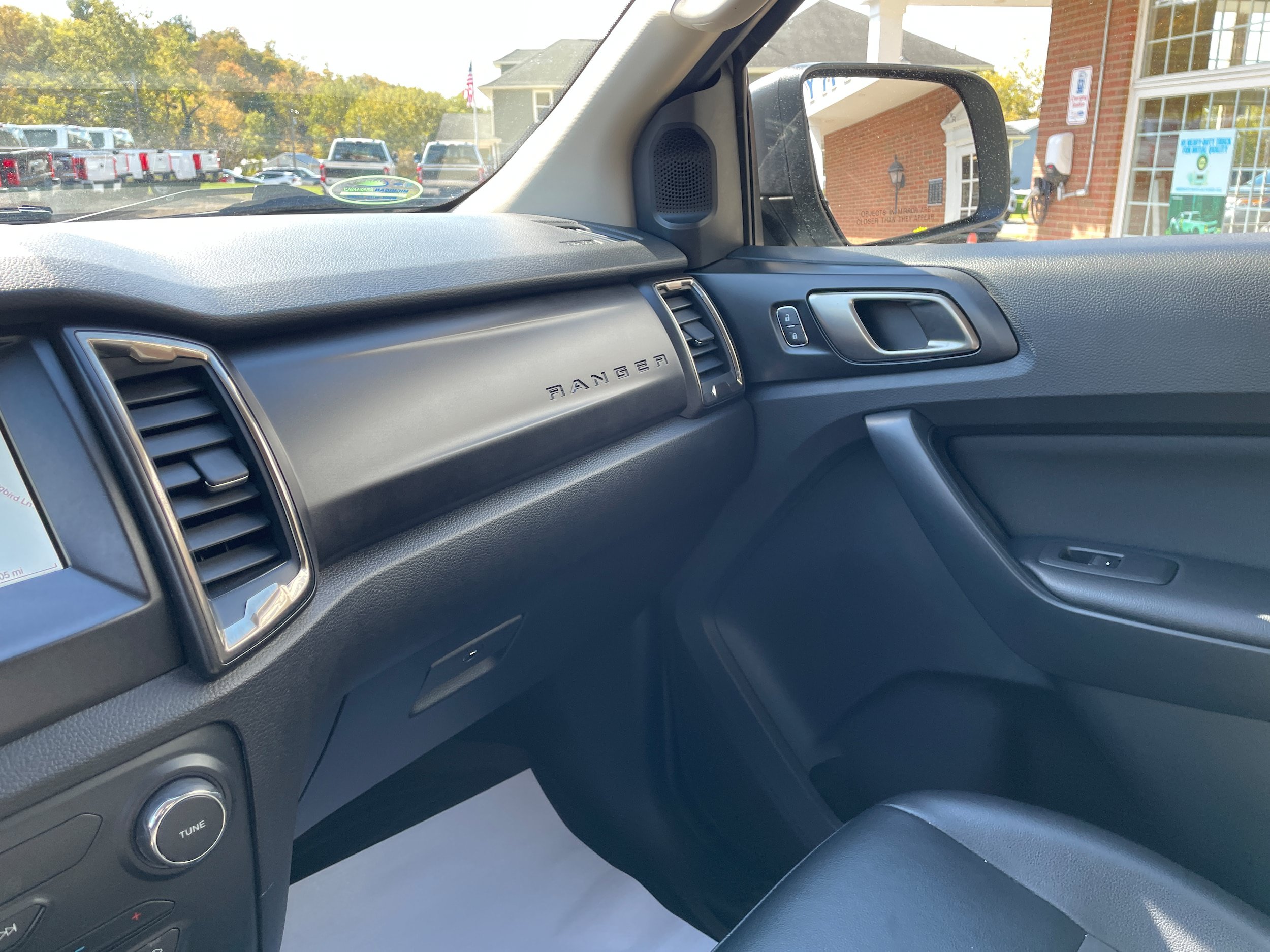 Certified 2022 Ford Ranger XLT w/ Tremor Off-Road Package AWD/4WD image 24