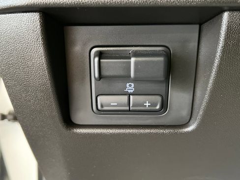 Used 2024 Chevrolet Colorado Trail Boss w/ Advanced Trailering Package AWD/4WD image 25