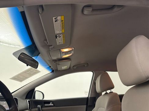 Used 2017 Kia Sportage LX w/ Option Group 012 image 39