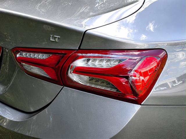 Used 2024 Chevrolet Malibu LT FWD image 6