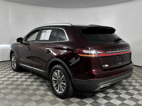 Used 2022 Lincoln Nautilus Reserve image 6