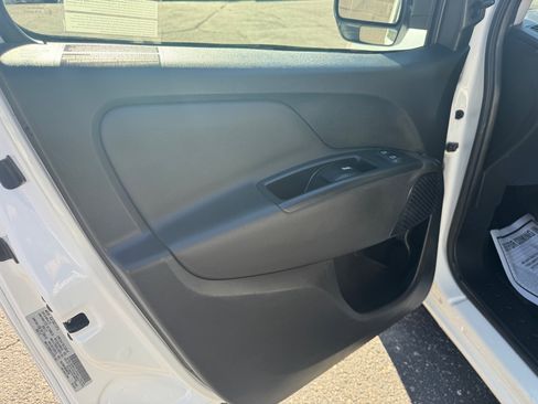 Used 2022 RAM ProMaster City Base image 9