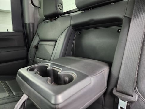 Used 2022 GMC Sierra 2500 Denali image 44