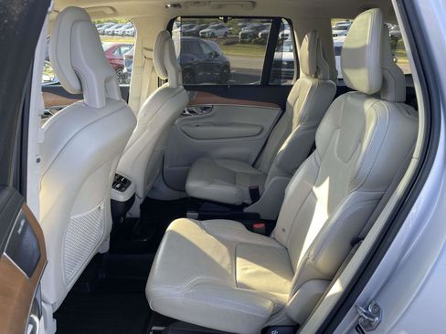 Used 2020 Volvo XC90 T6 Inscription w/ Protection Package Premier AWD/4WD image 12
