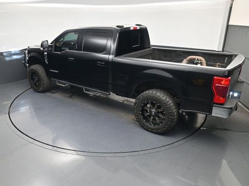 Used 2020 Ford F250 Lariat w/ Lariat Ultimate Package image 28