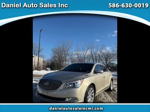Used 2015 Buick LaCrosse Leather image 1