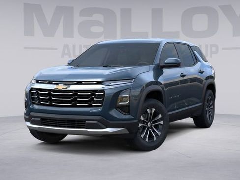 New 2026 Chevrolet Equinox LT w/ Convenience Package II AWD/4WD image 9