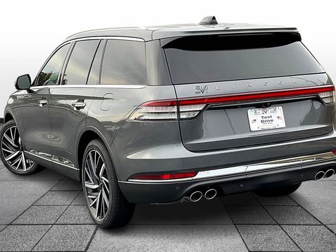 New 2025 Lincoln Aviator Reserve w/ Equipment Group 201A image 3