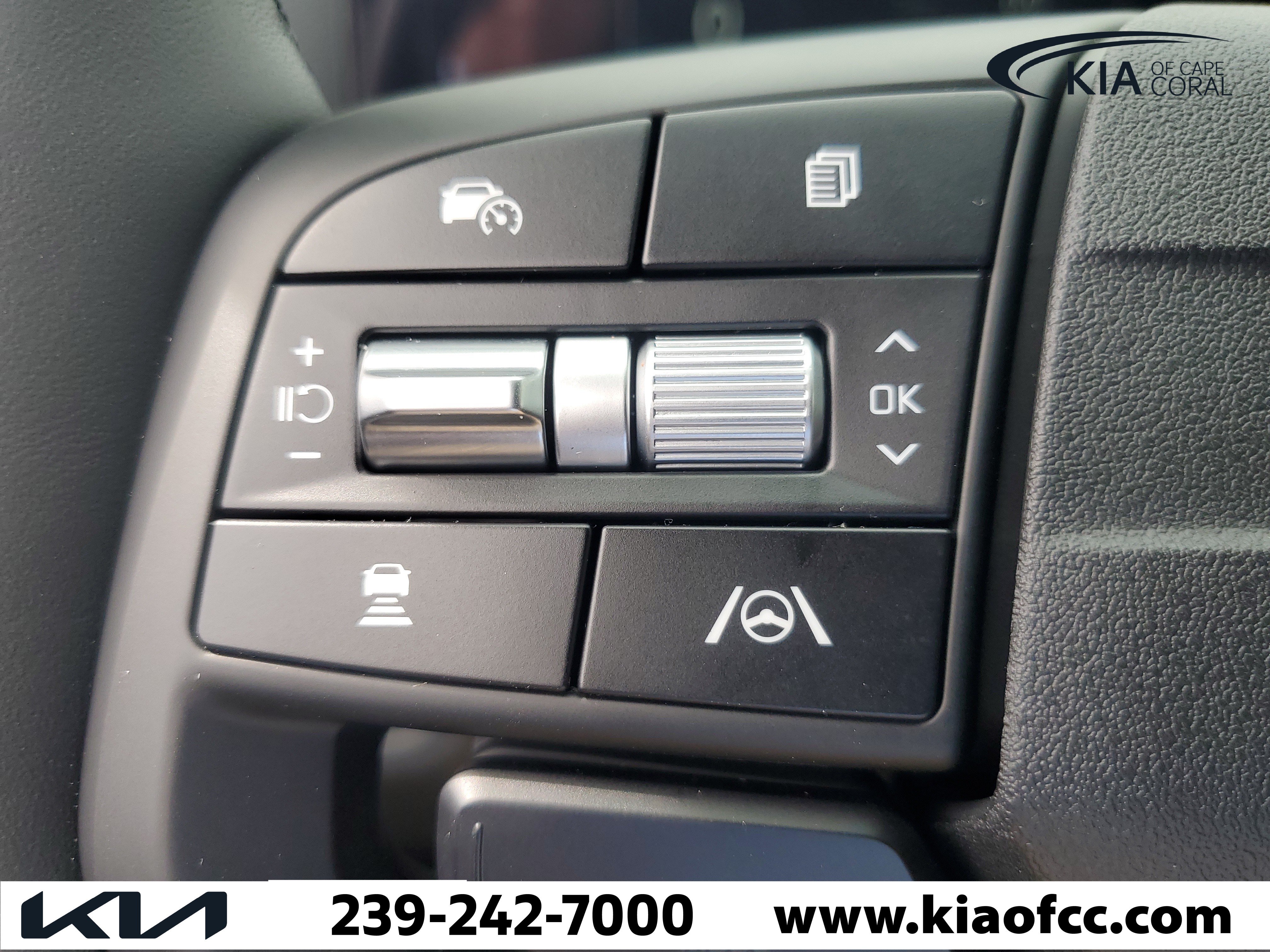 New 2026 Kia Sportage SX FWD image 20