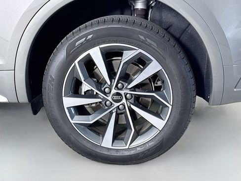 Certified 2023 Audi Q5 2.0T Premium w/ Convenience Package image 30