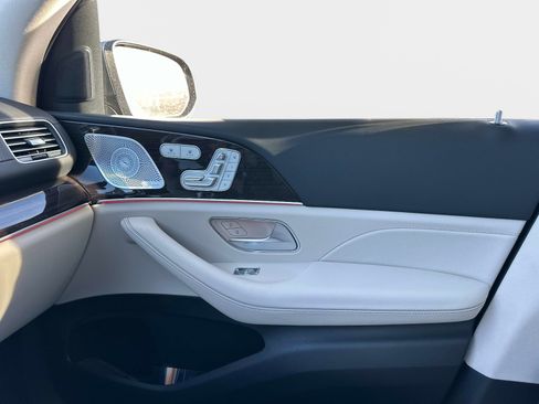 New 2026 Mercedes-Benz GLS 450 450 4MATIC SUV image 27