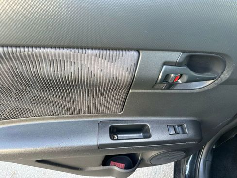 Used 2012 Scion xB image 34