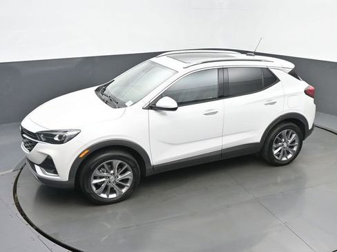Used 2023 Buick Encore GX Essence w/ Experience Buick Package image 39