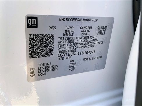 New 2026 Cadillac Escalade IQL Luxury image 19