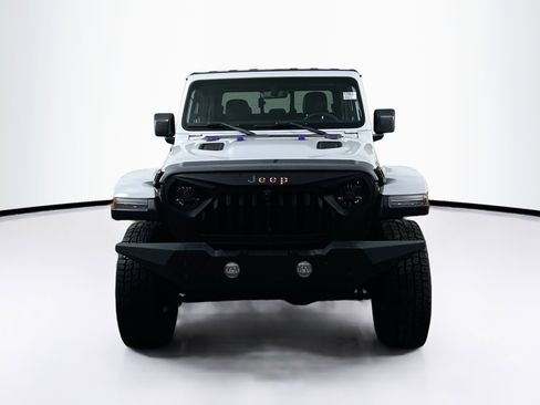Used 2023 Jeep Gladiator Rubicon w/ LED Lighting Group image 2